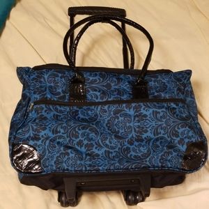 Black and teal weekender duffel bag